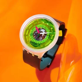 Swatch: Τυφλωμένοι από το Neon
